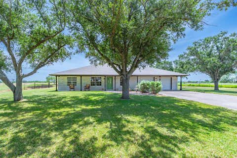 Photo of 571 Fm 1360, Woodsboro, TX 78393 (MLS # 38165284)