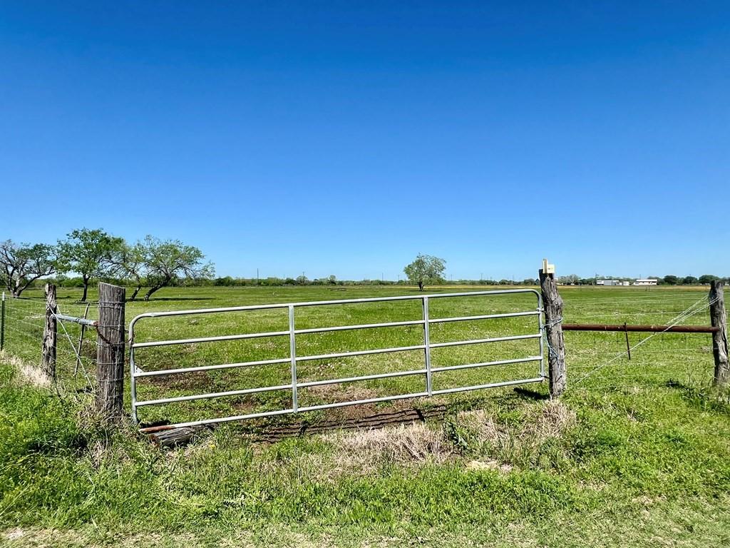 571 Fm 1360