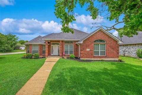 Photo of 6201 Cromwell Court, Bryan, TX 77802 (MLS # 17238004) Photo of 6201 Cromwell Court, Bryan, TX 77802 (MLS # 17238004)