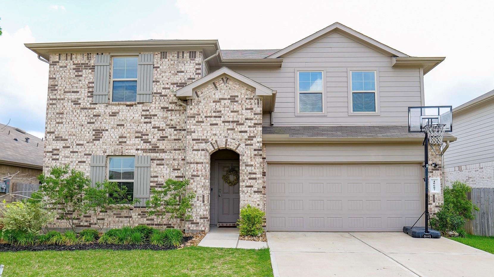 40607 Creekside Bluff Trail