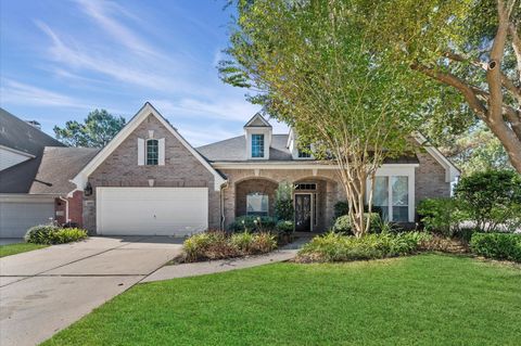 Photo of 12530 Fern Creek Trail, Humble, TX 77346 (MLS # 49727905) Photo of 12530 Fern Creek Trail, Humble, TX 77346 (MLS # 49727905)