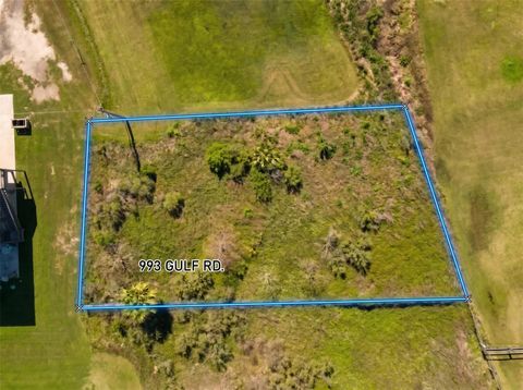 Photo of 993 Gulf Road, Crystal Beach, TX 77650 (MLS # 48880212)