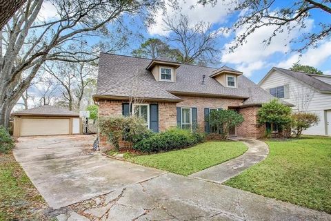 Photo of 11426 Cold Spring Drive, Houston, TX 77043 (MLS # 29111221)