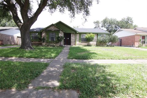 Photo of 8826 Stroud Drive, Houston, TX 77036 (MLS # 5847086)