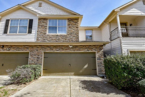 Photo of 11420 Elegant Way, Houston, TX 77066 (MLS # 67990355)