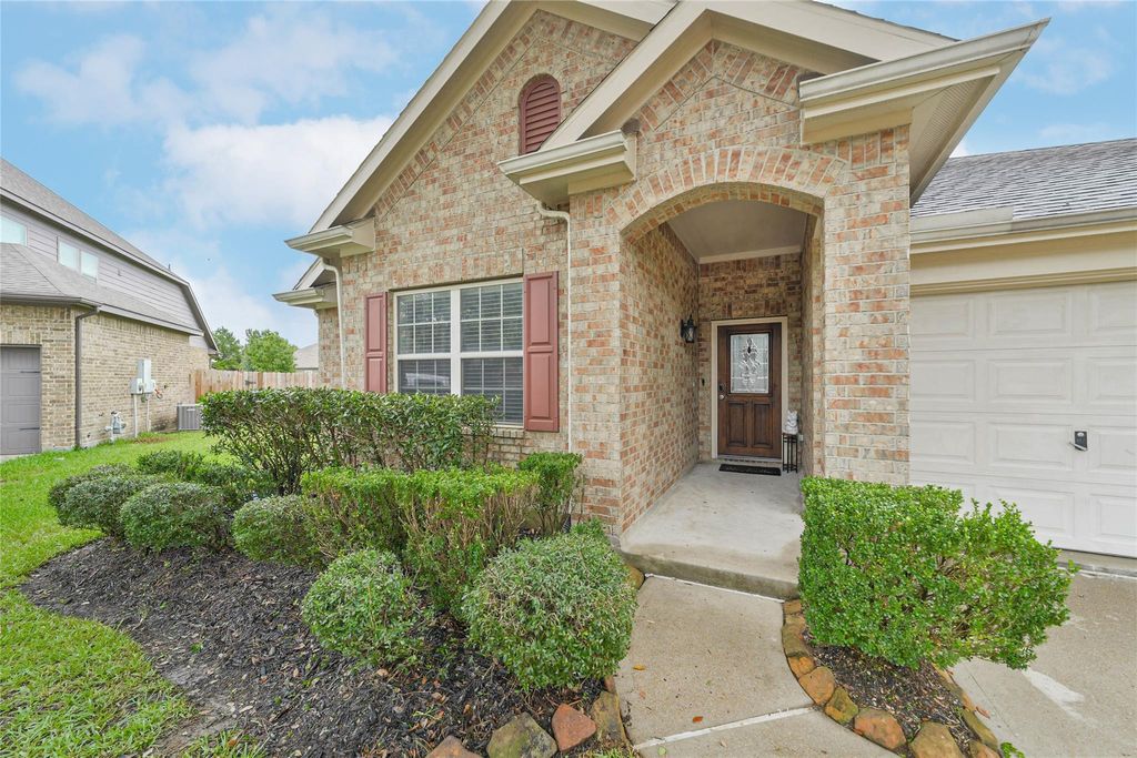 Photo of 19503 Hayden Grove Drive, Cypress, TX 77433 (MLS # 46859397)
