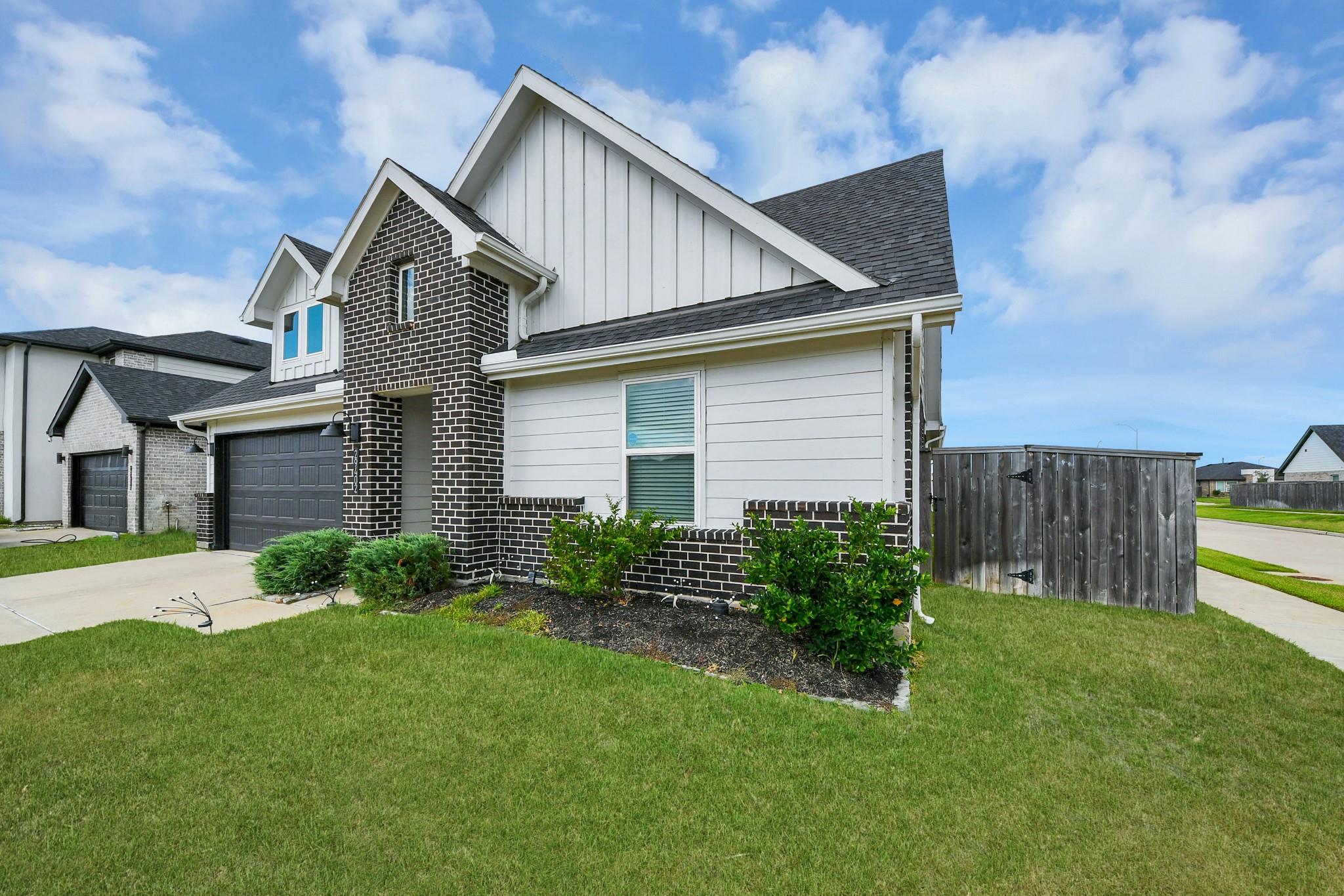 29402 Hoelzen Hollow Drive