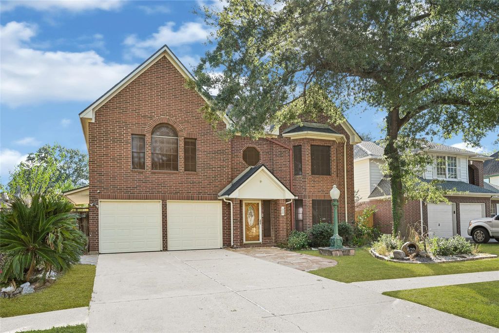 Photo of 330 Welford Lane, Highlands, TX 77562 (MLS # 84779379)