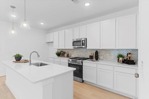 Photo of 6421 Green Enclave Trail, Pearland, TX 77584 (MLS # 71451414)