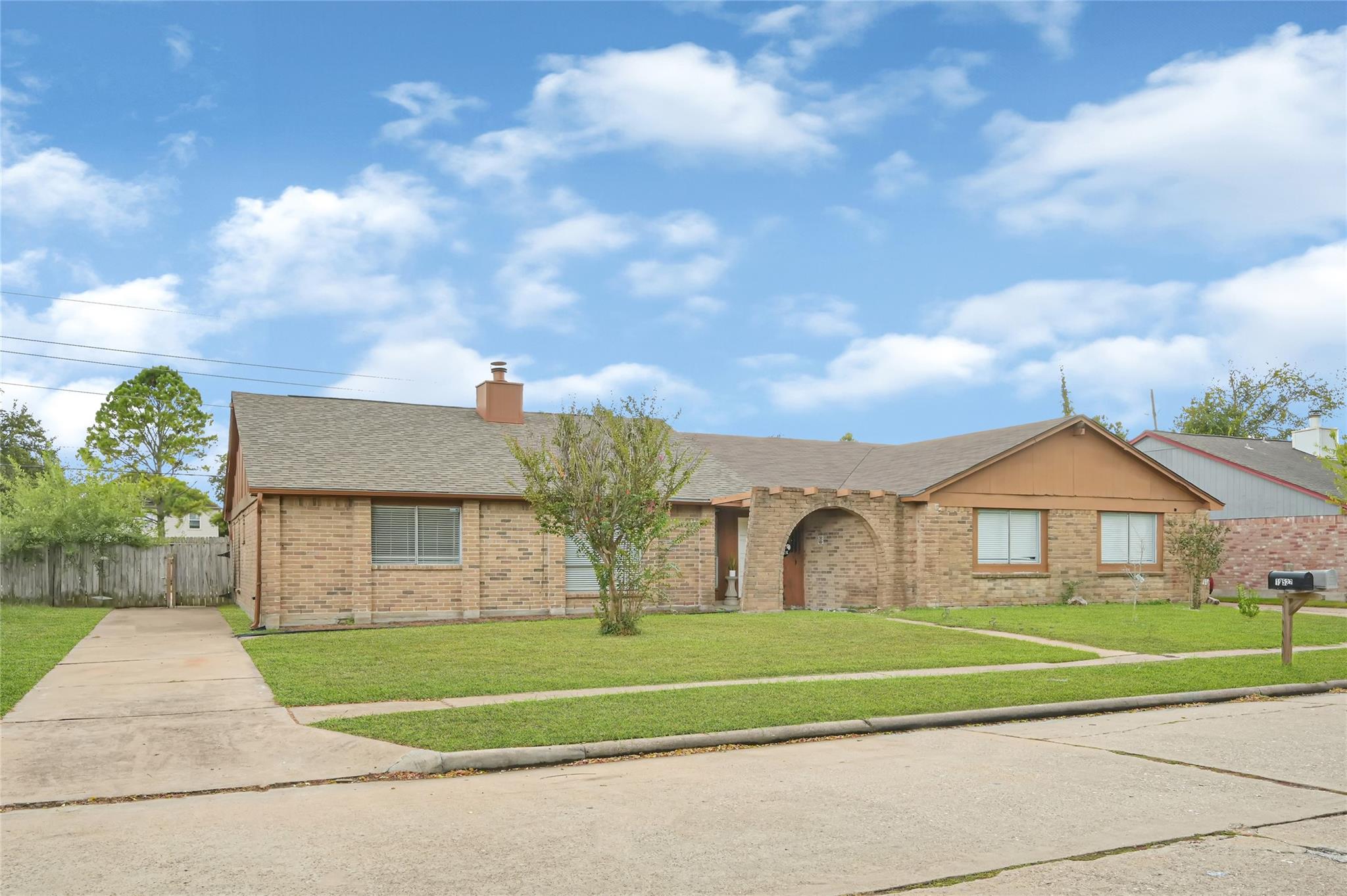 19527 Lazy Valley Drive