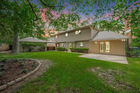 Photo of 13714 Hambleton Circle, Houston, TX 77069 (MLS # 76417519)