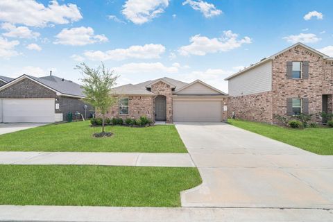 Photo of 21431 Chester Cliff Lane, Katy, TX 77449 (MLS # 32710971)