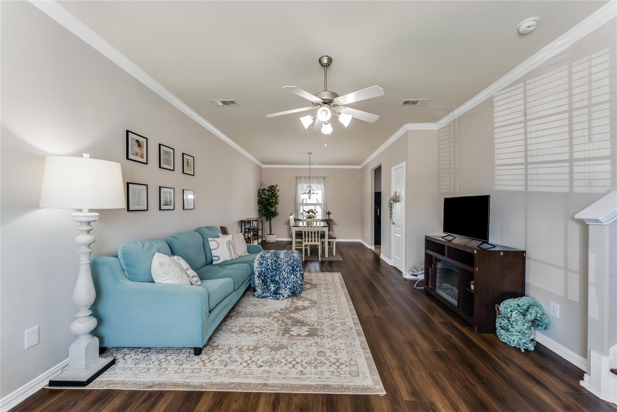 512 Forest Village Circle