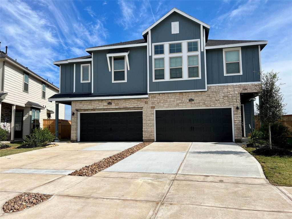 Photo of 5719 Foggy Vine Court Ct, Fulshear, TX 77441 (MLS # 31300700)