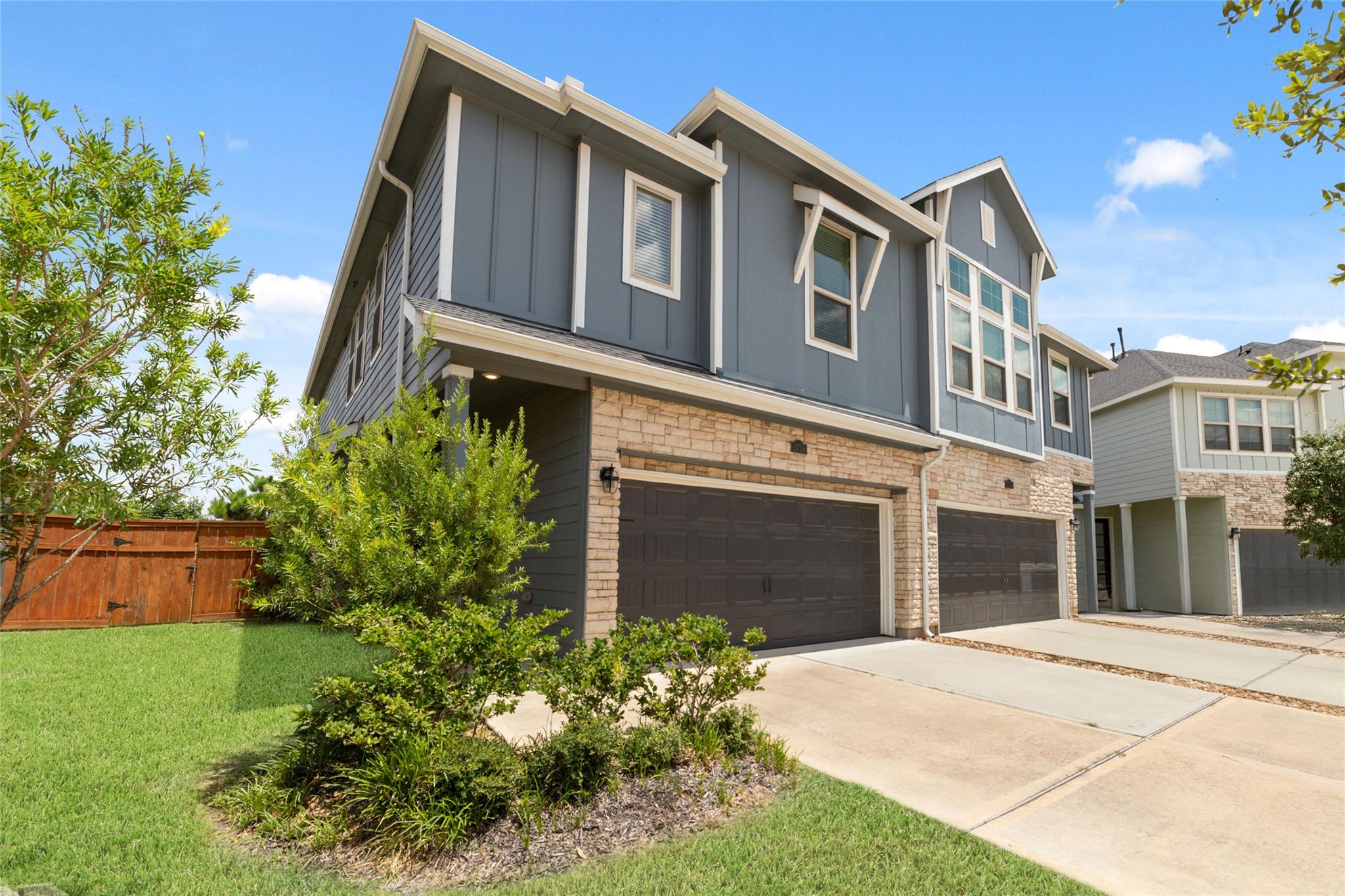 5719 Foggy Vine Court