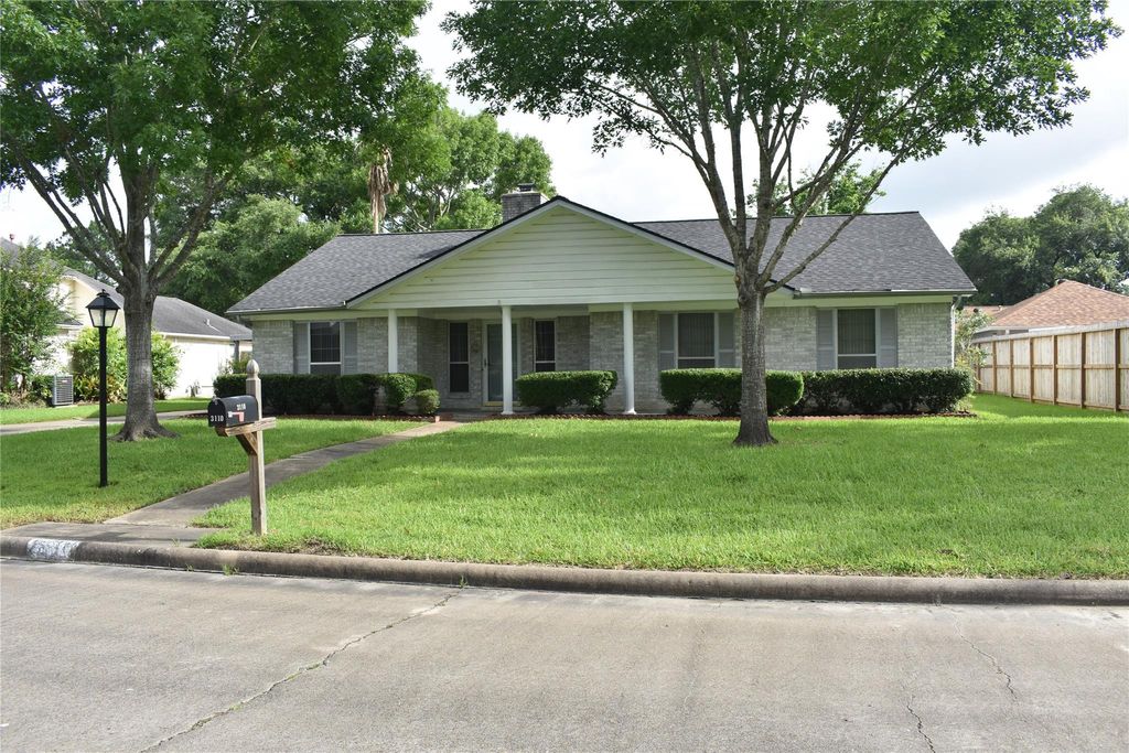 Photo of 3110 Springhill Drive, Missouri City, TX 77459 (MLS # 82283091)