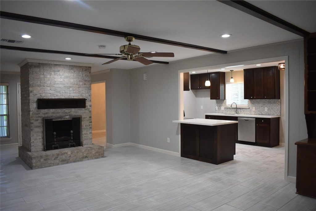 Photo of 3110 Springhill Drive, Missouri City, TX 77459 (MLS # 82283091)