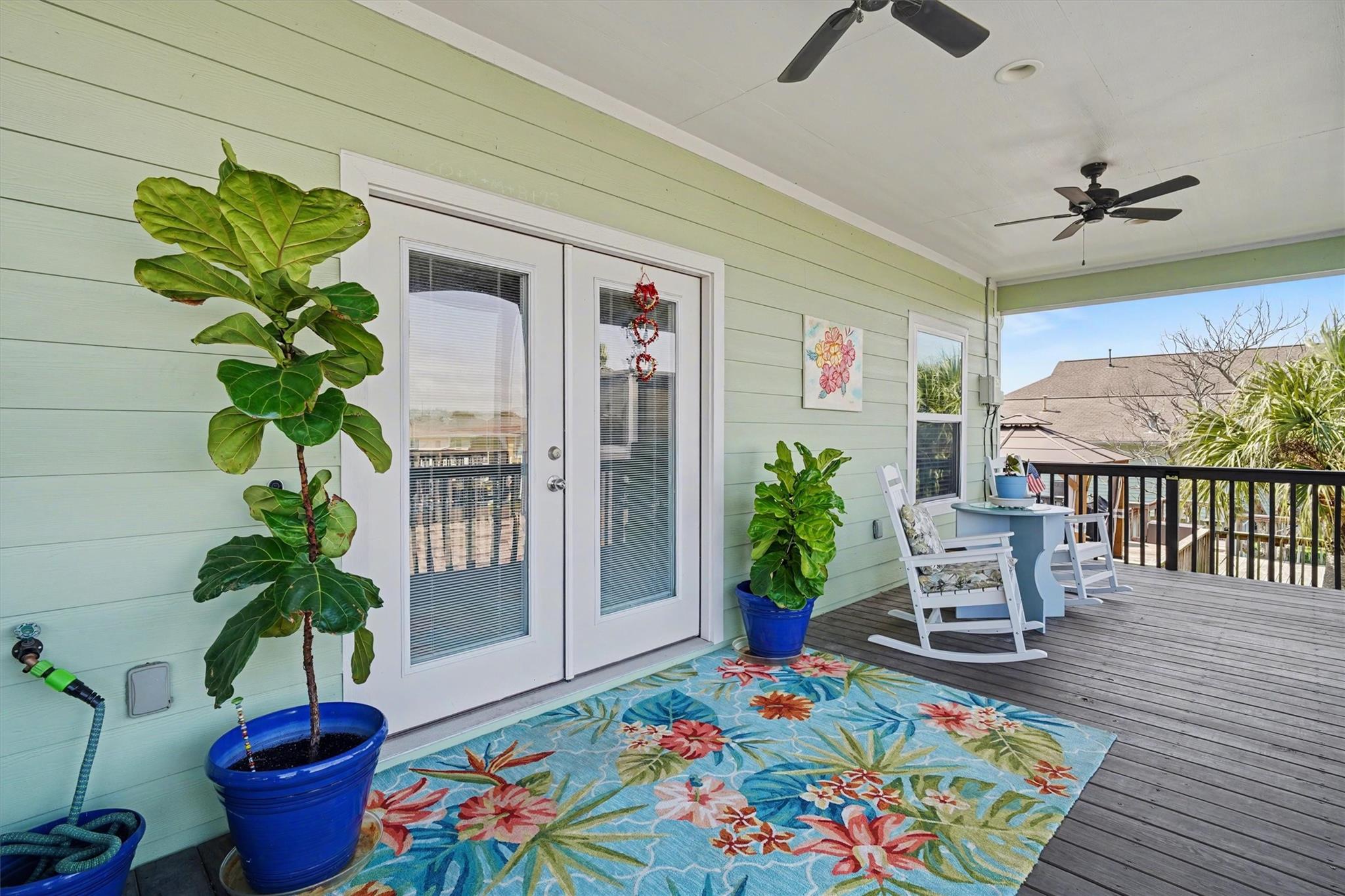 437 Pompano Street