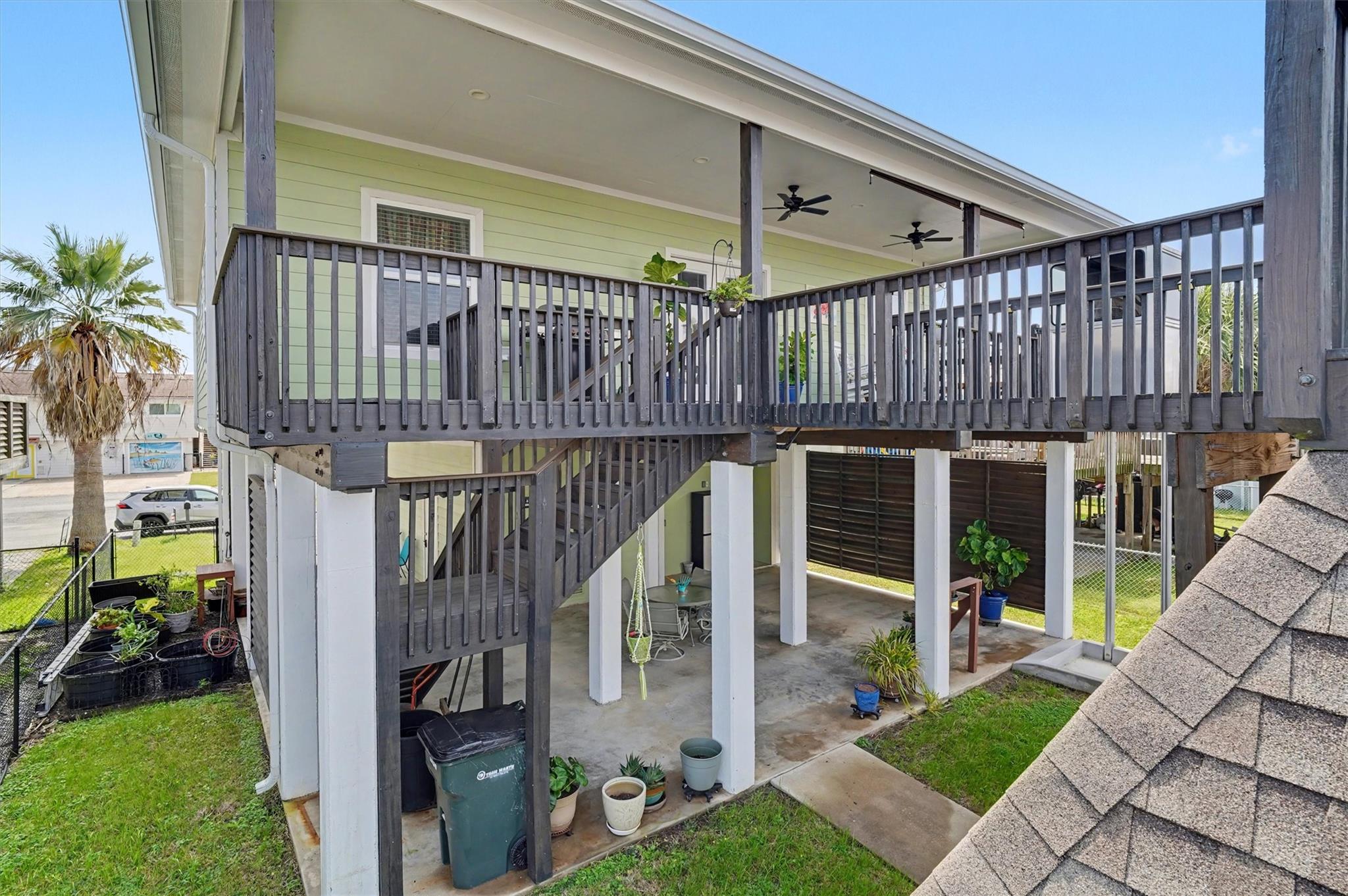 437 Pompano Street