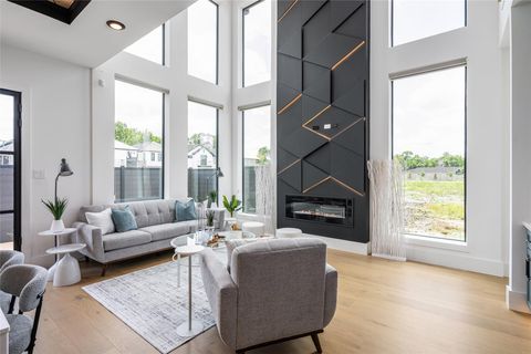 Property photo of 623 rolling oaks, stafford, TX 77477