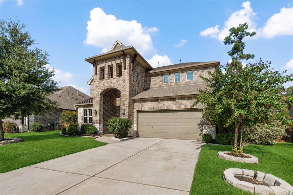 Photo of 17011 Burke Lake Lane, Houston, TX 77044 (MLS # 52629372)
