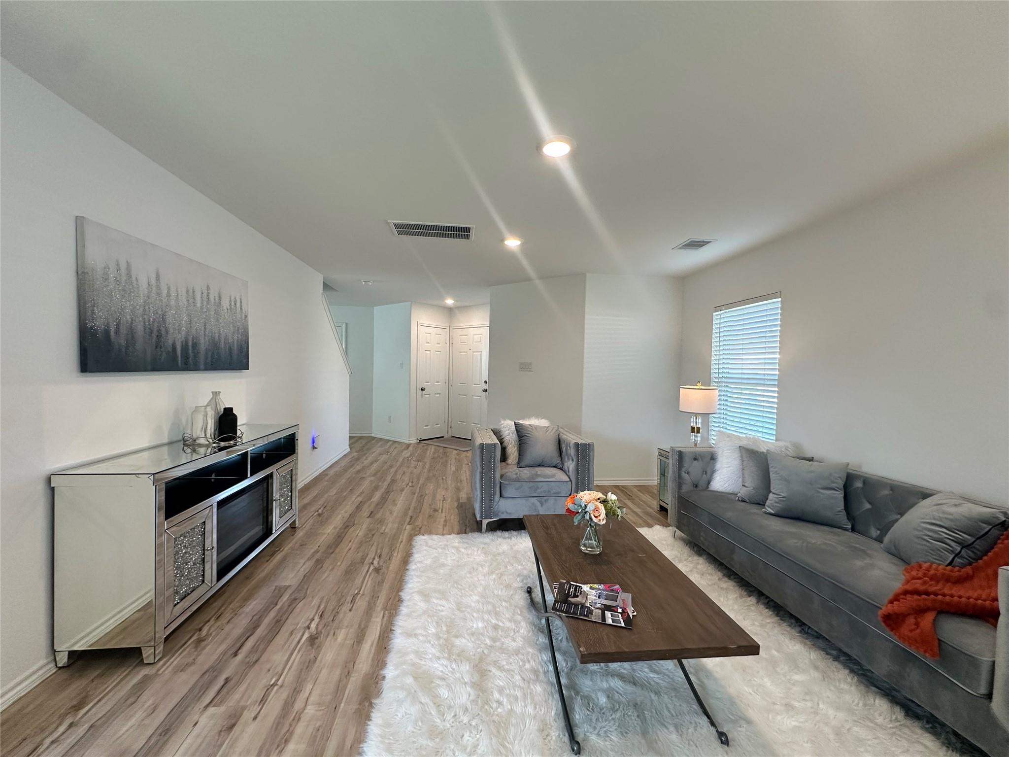 11079 N Lake Mist Lane