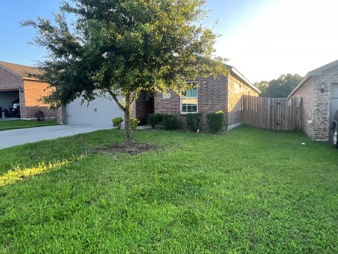 Photo of 21315 Crimson Orchard Drive, Hockley, TX 77447 (MLS # 25853298)