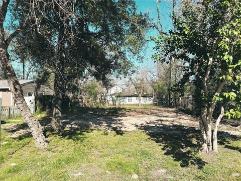 4917 Van Fleet Street Houston TX 77033