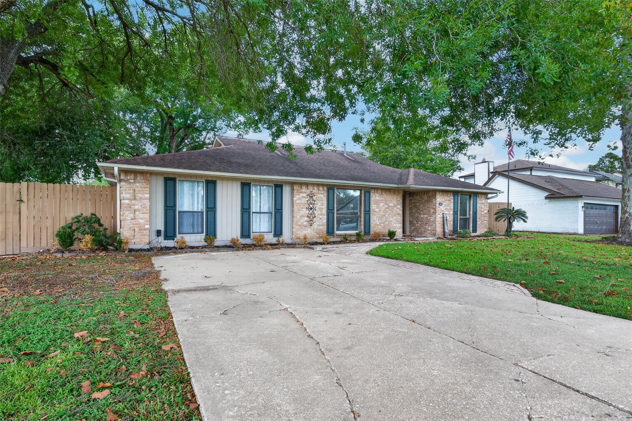 412 Westwood Drive