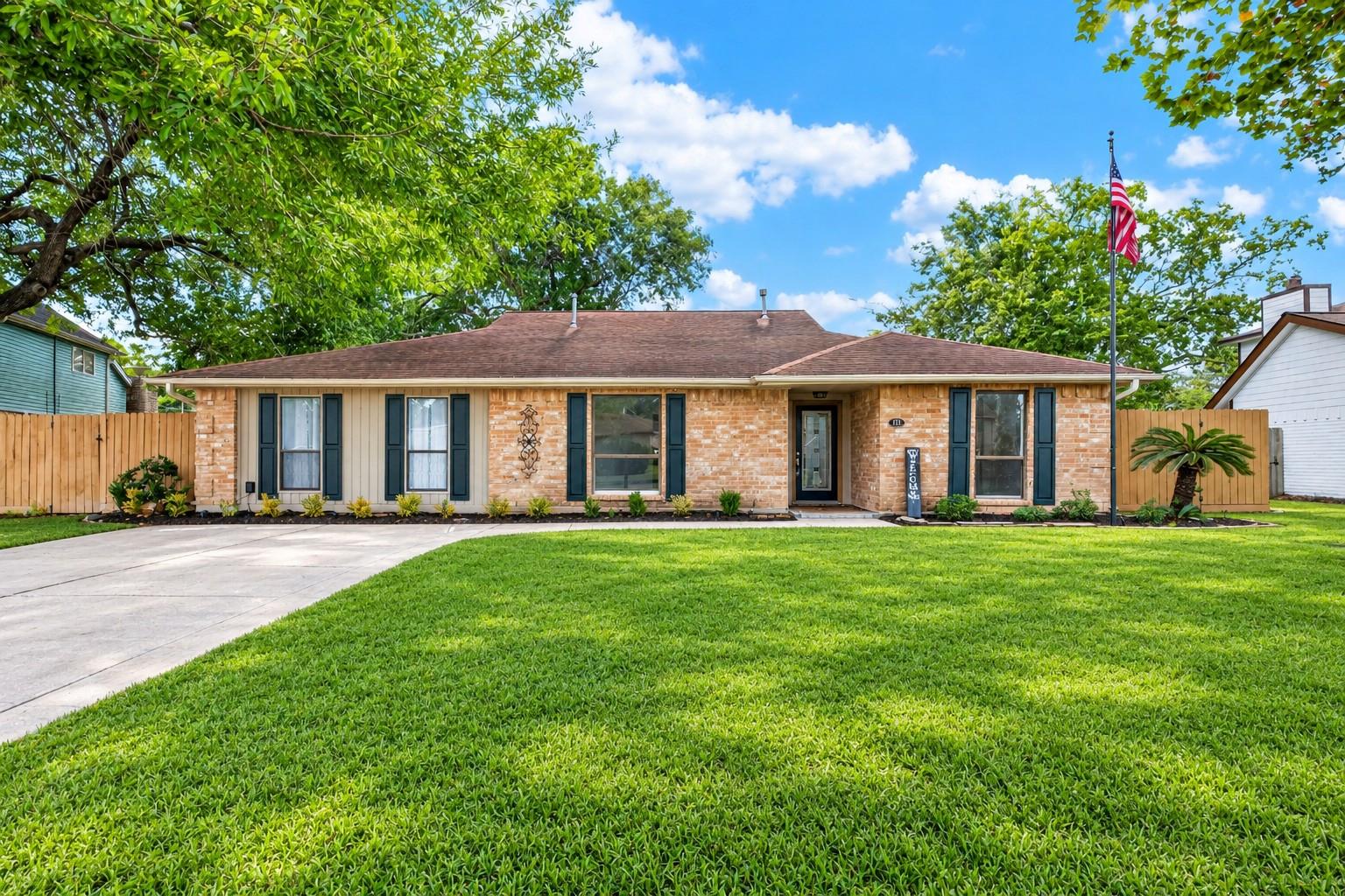 412 Westwood Drive