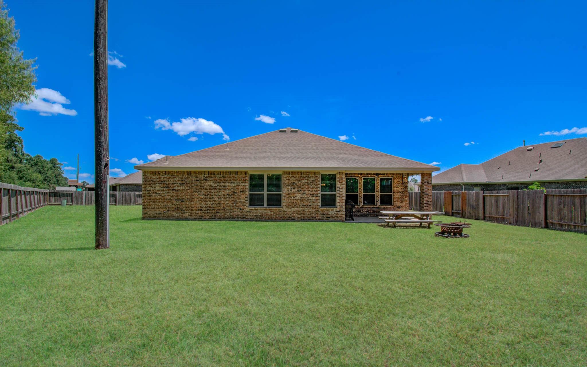 30903 Roanoak Woods Drive