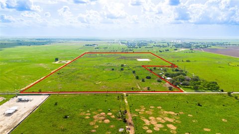 Photo of 0 Cr 307, Louise, TX 77437 (MLS # 42845635)