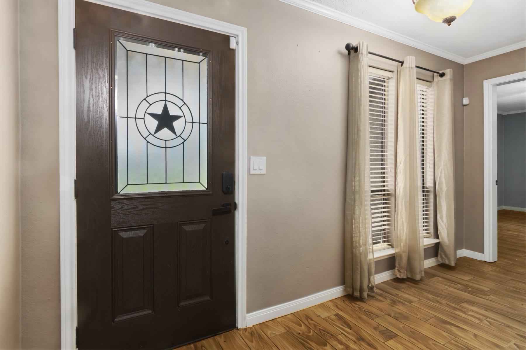 11214 Ashwood Drive