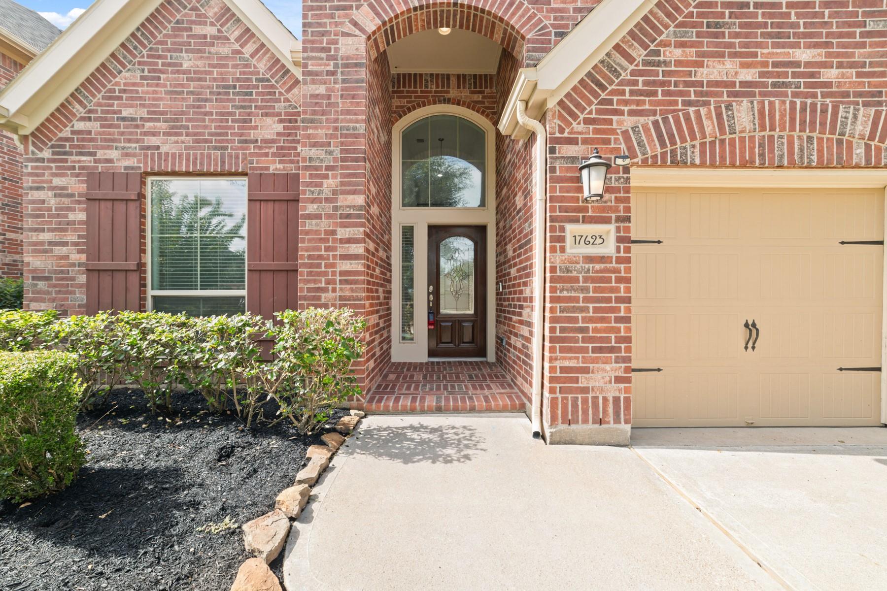17623 Barrowfield Lane