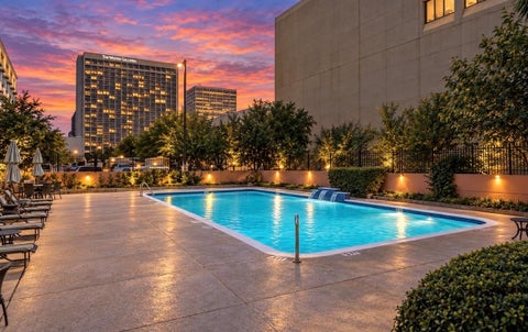 Photo of 5150 Hidalgo Street #501, Houston, TX 77056 (MLS # 19286096)