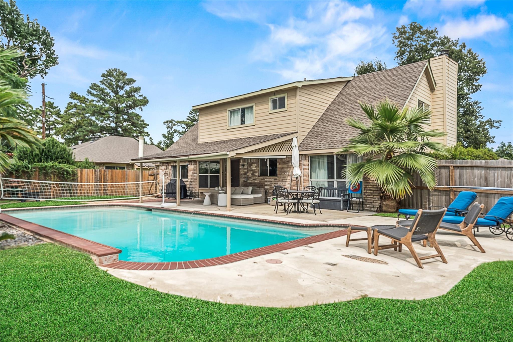 22303 Meadowrock Drive