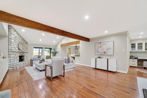 Photo of 341 W Gaywood Drive, Houston, TX 77079 (MLS # 24444473)