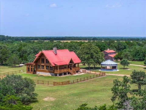 Photo of 200 Fayetteville Farms, Fayetteville, TX 78940 (MLS # 66892527)