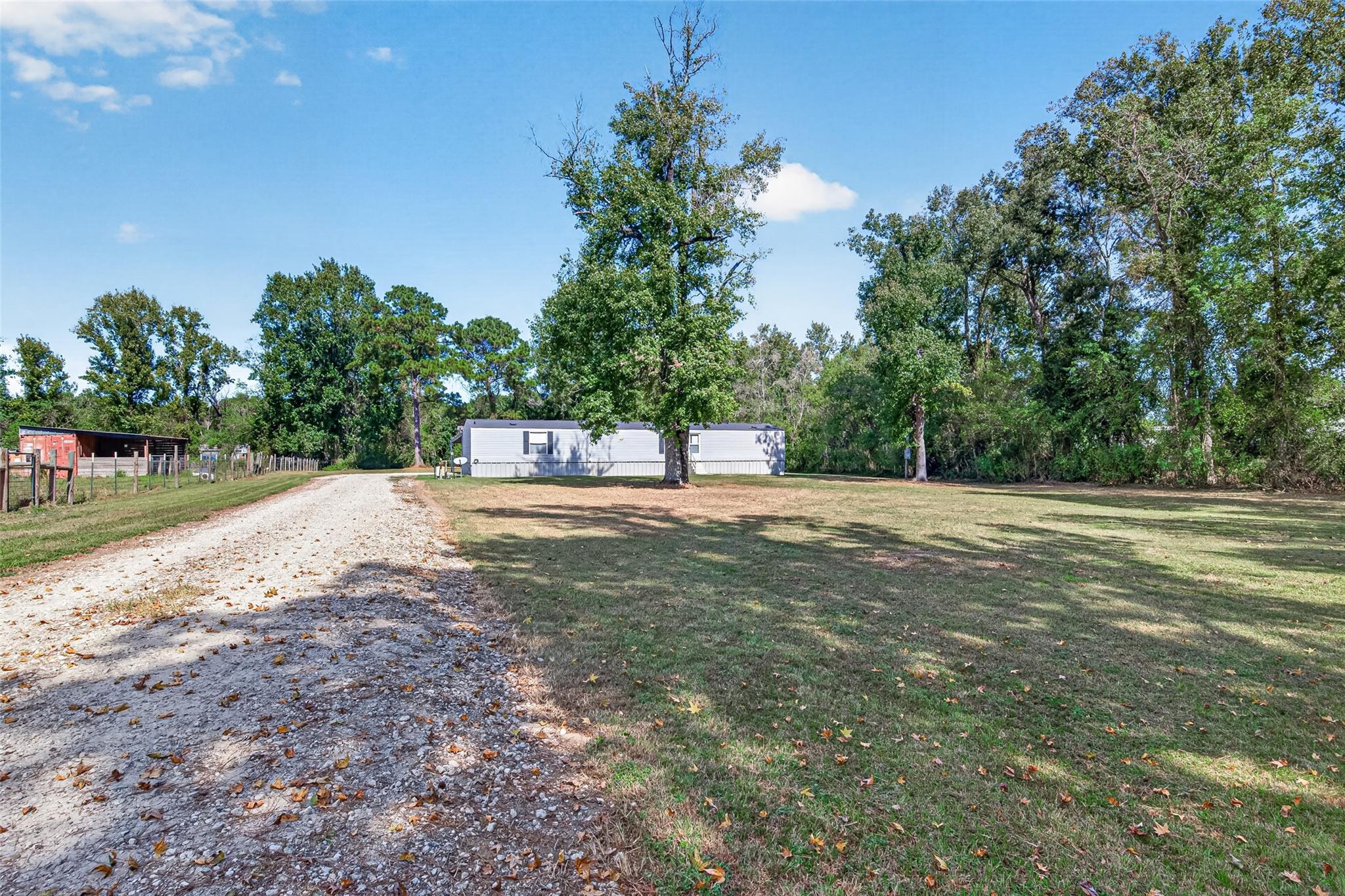 560 County Road 142