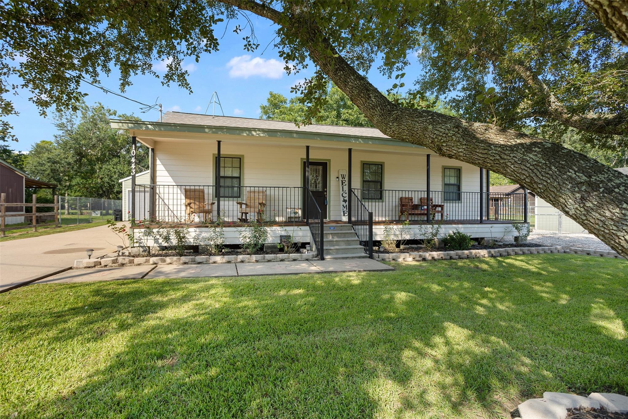 10443 County Road 909