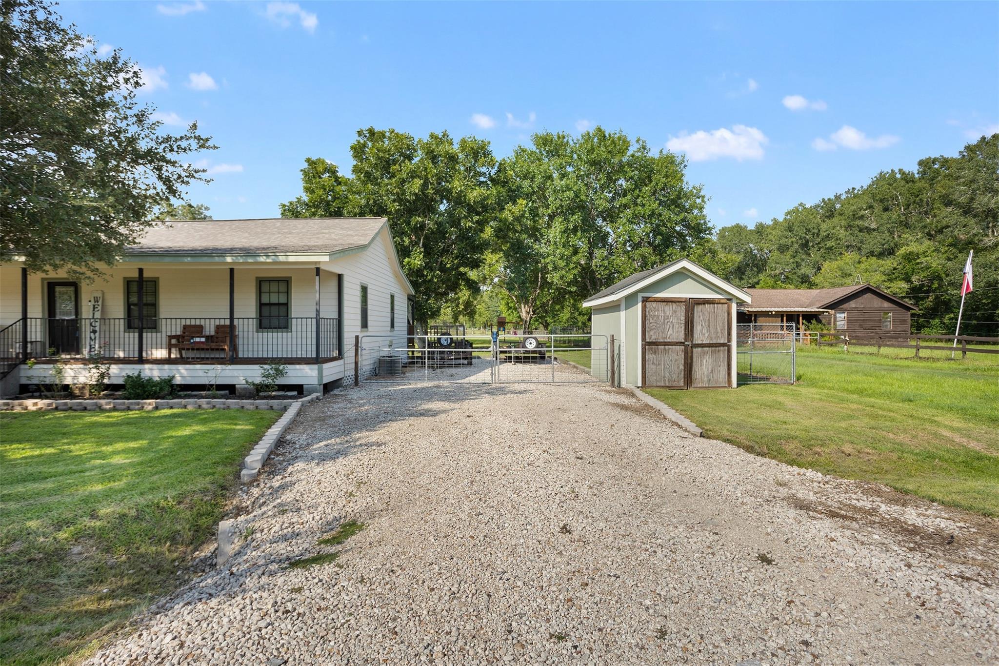 10443 County Road 909