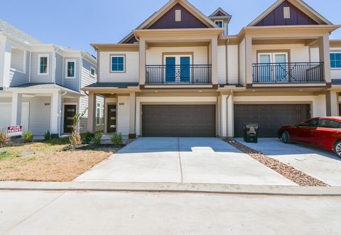 Photo of 16559 Oasis Glade Dr Drive, Richmond, TX 77407 (MLS # 45835072)