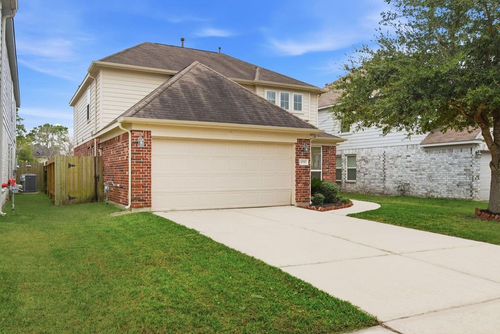 Photo of 4910 Conifer Ridge Way, Humble, TX 77346 (MLS # 31786308)