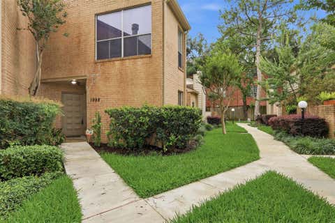 Photo of 1998 Augusta Drive, Houston, TX 77057 (MLS # 79304500)