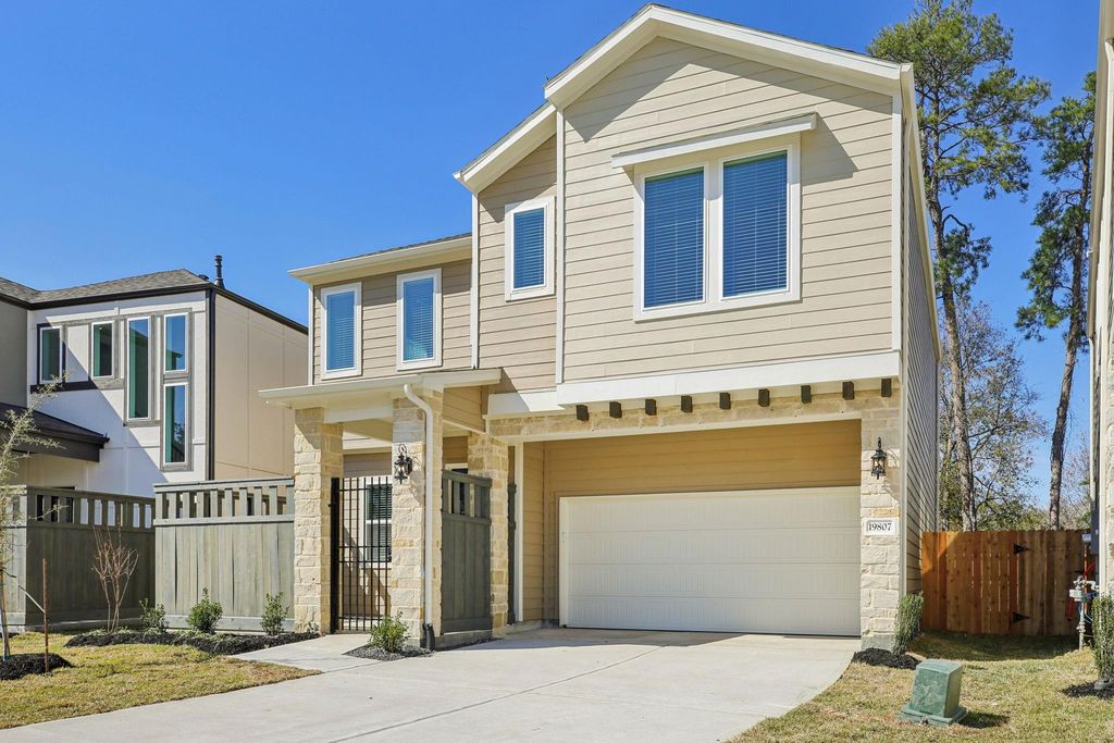 Photo of 19807 Emerald Bend Way, Atascocita, TX 77346 (MLS # 26449338)