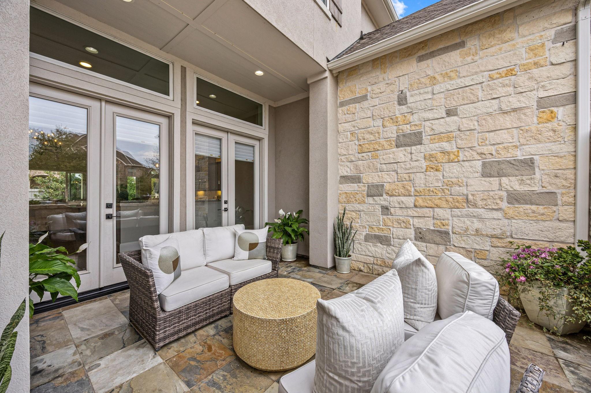 2830 Winthrop Meadow Way