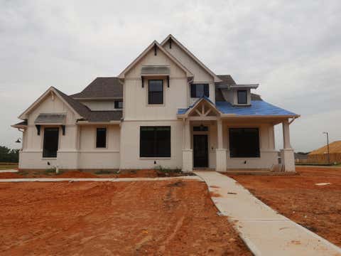 Homes For Sale - 16624 Gaines Glen Lane<br/> Montgomery, TX 77316