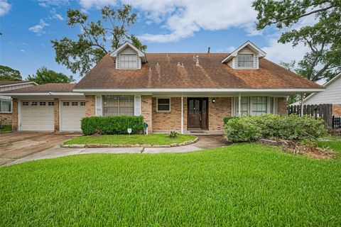 Photo of 13351 Oak Leaf Lane, Houston, TX 77015 (MLS # 65434957) Photo of 13351 Oak Leaf Lane, Houston, TX 77015 (MLS # 65434957)