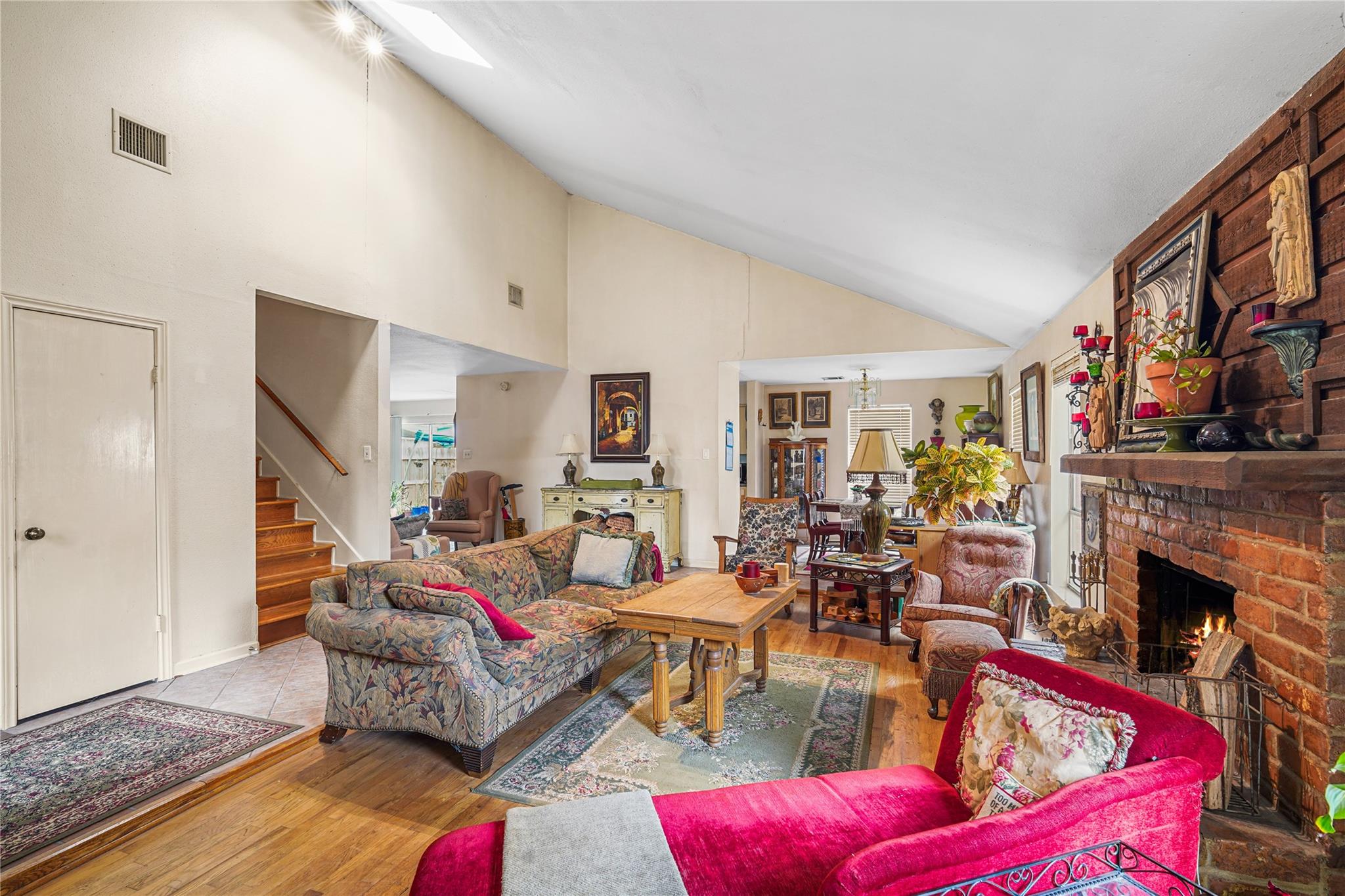 3302 Hunterwood Drive