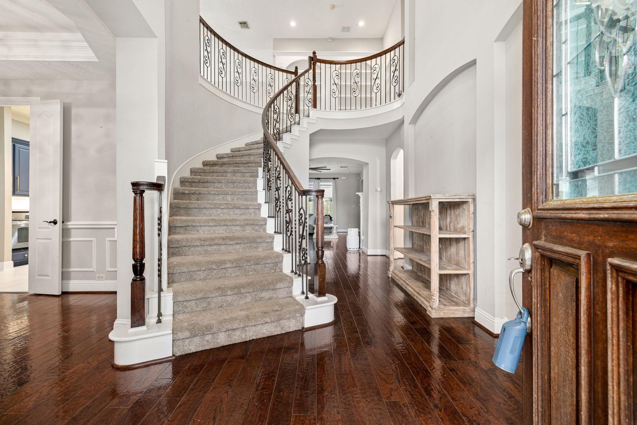 2512 W Ranch Drive